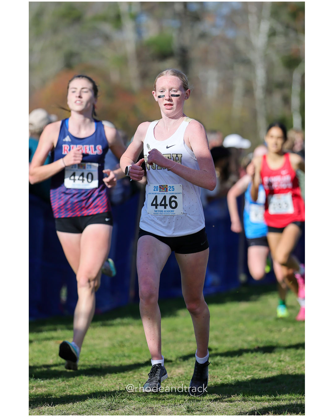 Abbie Tighe, North Kingstown High School, P41, 20:26.39 - New England Cross Country State Championship - Thetford Vt - November 8, 2025 File: ./dir-1-Girls-Championship/251108-2025-New England-Cross-Country-Championships-Thetford-VT-250-296A4534.jpg Abbie Tighe, North Kingstown High School, P41, 20:26.39 - New England Cross Country State Championship - Thetford Vt - November 8, 2025 – 2…